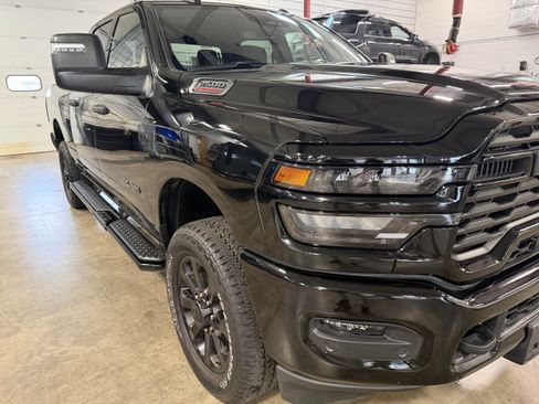Used 2025 RAM 2500 Big Horn AWD/4WD image 5