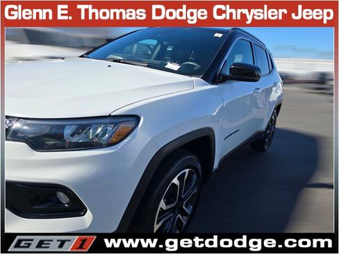 Certified 2023 Jeep Compass Limited image 4