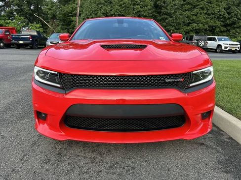 Used 2022 Dodge Charger R/T RWD image 3