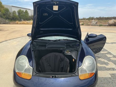 Used 2001 Porsche Boxster RWD image 36