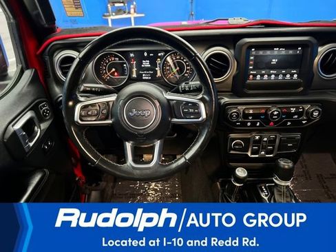 Used 2019 Jeep Wrangler Unlimited Sahara AWD/4WD image 18