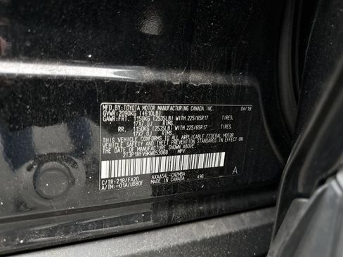 Used 2019 Toyota RAV4 XLE w/ Convenience Package AWD/4WD image 12