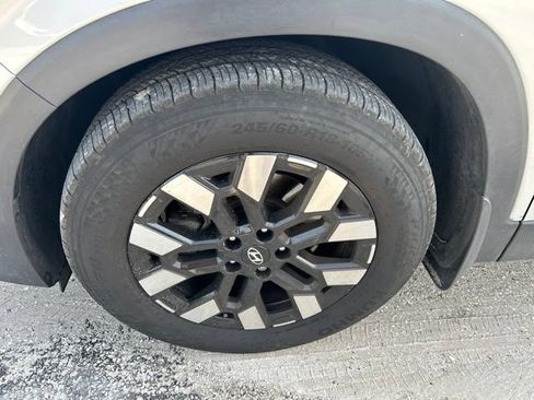 Used 2019 Hyundai Santa Fe Limited FWD image 20