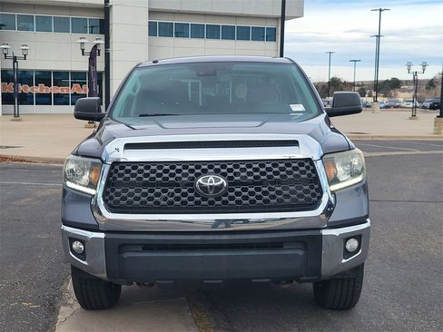 Used 2018 Toyota Tundra SR5 w/ SR5 Upgrade Package image 24