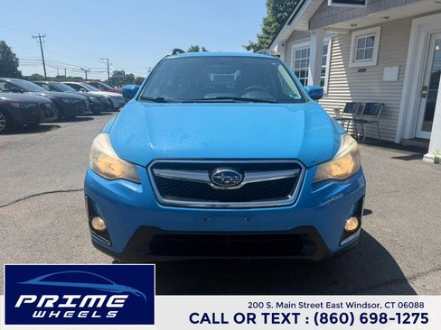 Used 2016 Subaru Crosstrek 2.0i Premium w/ Popular Package #2 AWD/4WD image 2