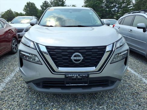 Used 2023 Nissan Rogue SV AWD/4WD image 7