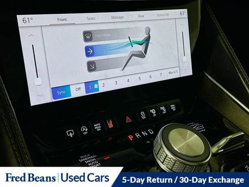 Used 2023 Jeep Grand Wagoneer Series II image 18