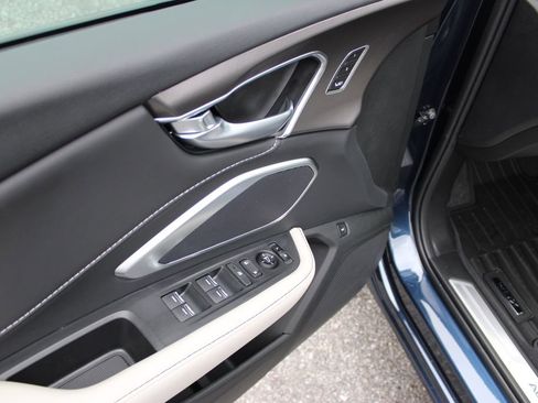 New 2026 Acura RDX SH-AWD image 24