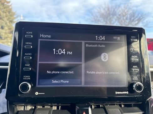 Used 2021 Toyota Corolla LE image 34