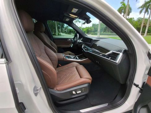 Used 2025 BMW X5 sDrive40i w/ Parking Assistance Package RWD image 42