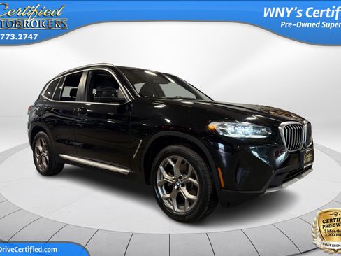 Used 2024 BMW X3 xDrive30i AWD/4WD image 3