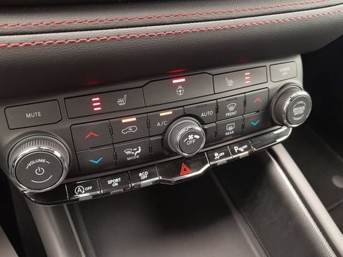Used 2026 Dodge Durango GT AWD/4WD image 24