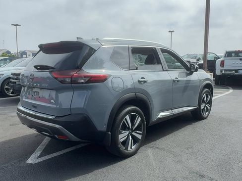 Used 2023 Nissan Rogue SL w/ SL Premium Package FWD image 6