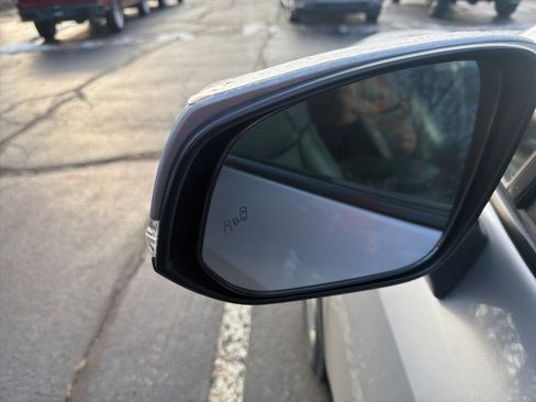 Used 2020 Toyota RAV4 XLE image 10