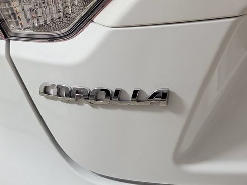 Used 2026 Toyota Corolla LE FWD image 9
