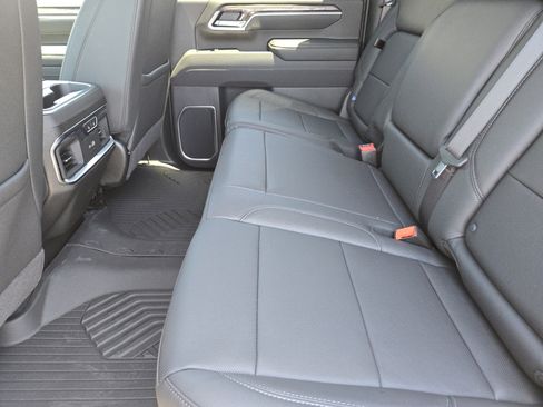 New 2025 Chevrolet Silverado 2500 LTZ w/ LTZ Plus Package image 24