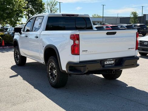 Used 2023 Chevrolet Silverado 1500 ZR2 AWD/4WD image 5