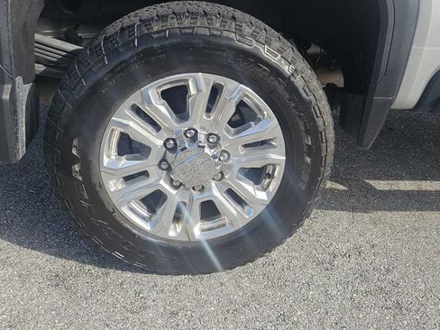 Used 2023 GMC Sierra 2500 Denali AWD/4WD image 49