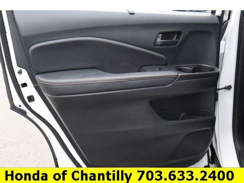 Certified 2022 Honda Passport TrailSport image 26