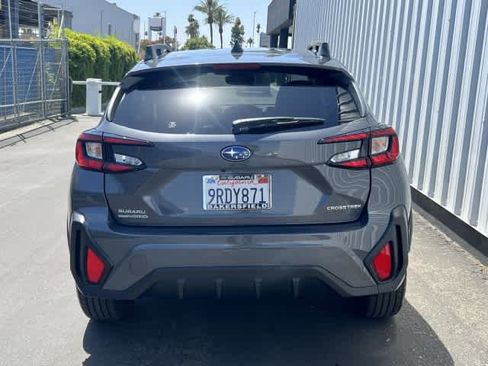 Certified 2025 Subaru Crosstrek 2.0i Premium AWD/4WD image 5