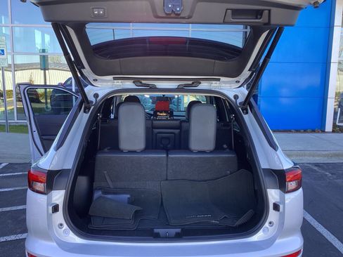 Used 2024 Mitsubishi Outlander SE Black Edition image 24