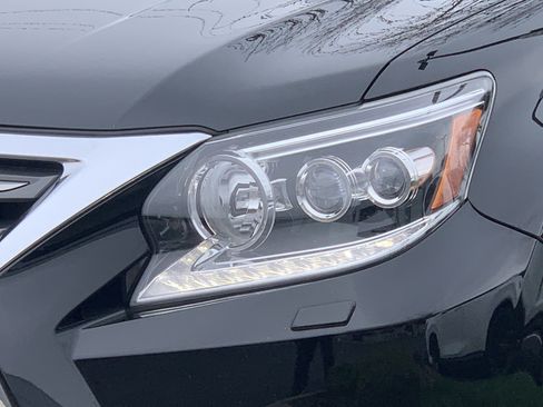 Used 2016 Lexus GX 460 Luxury image 6