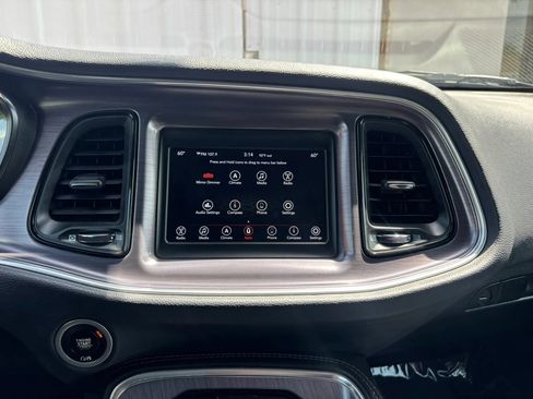 Used 2018 Dodge Challenger SXT w/ Blacktop Package RWD image 31