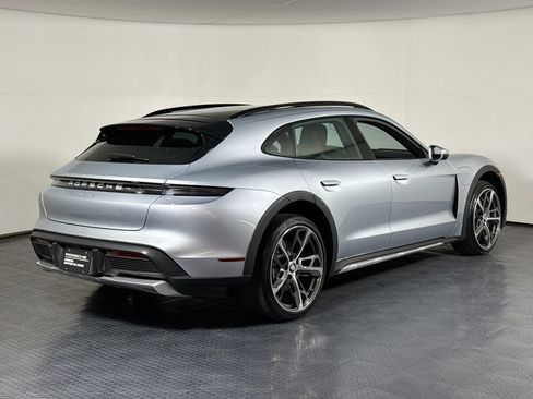 Certified 2023 Porsche Taycan 4 Cross Turismo AWD/4WD image 7
