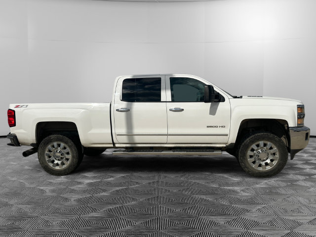 Used 2015 Chevrolet Silverado 2500 LTZ w/ Duramax Plus Package AWD/4WD image 6