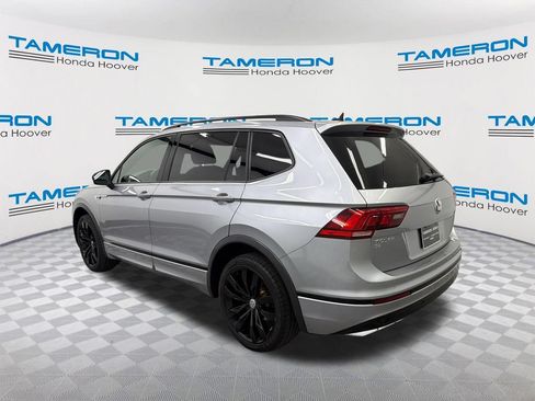 Used 2020 Volkswagen Tiguan SE R-Line FWD image 3