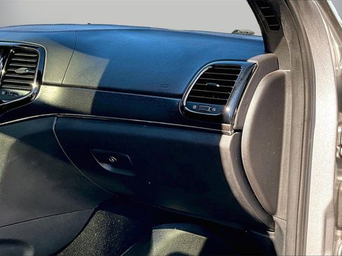 Certified 2020 Jeep Grand Cherokee High Altitude image 21