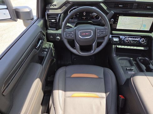 Used 2026 GMC Sierra 2500 AT4 w/ AT4 Premium Plus Package AWD/4WD image 30
