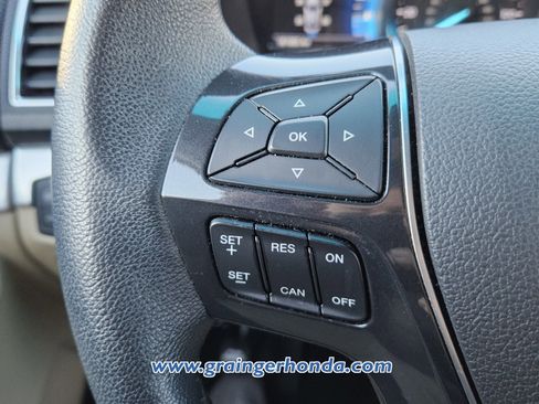 Used 2017 Ford Explorer Limited w/ Class II Trailer Tow Package image 19