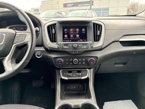 Used 2022 GMC Terrain SLE w/ Driver Convenience Package AWD/4WD image 24