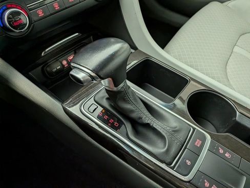 Used 2016 Kia Optima EX w/ Option Group 040 image 19