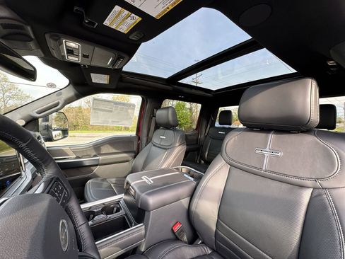 New 2025 Ford F250 Platinum image 22