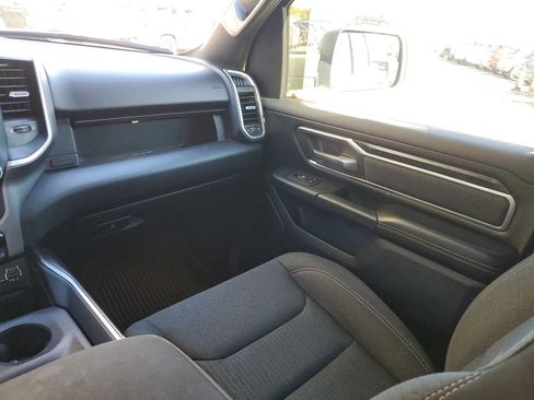 Used 2019 RAM 1500 Big Horn image 9