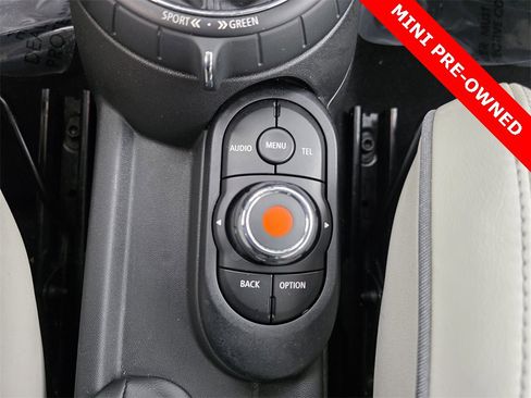 Used 2016 MINI Cooper S image 20