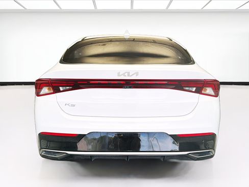 Used 2022 Kia K5 LXS FWD image 5