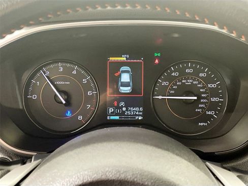 Used 2023 Subaru Crosstrek 2.0i Premium image 13