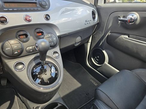 Used 2012 FIAT 500 Lounge w/ Luxury Leather Pkg FWD image 22