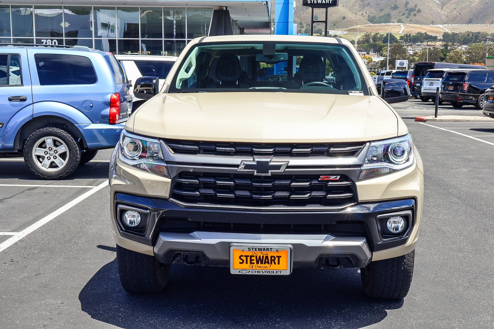 Used 2022 Chevrolet Colorado Z71 AWD/4WD image 17