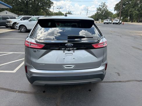 Certified 2024 Ford Edge SEL AWD/4WD image 4