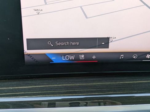 Used 2025 BMW X7 xDrive40i image 33