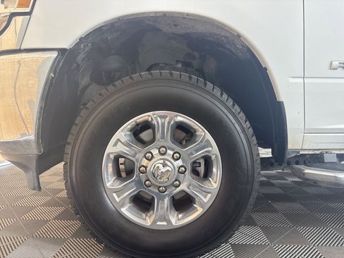 Used 2024 RAM 3500 Big Horn image 7