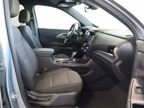 Certified 2023 Chevrolet Traverse LT FWD image 20