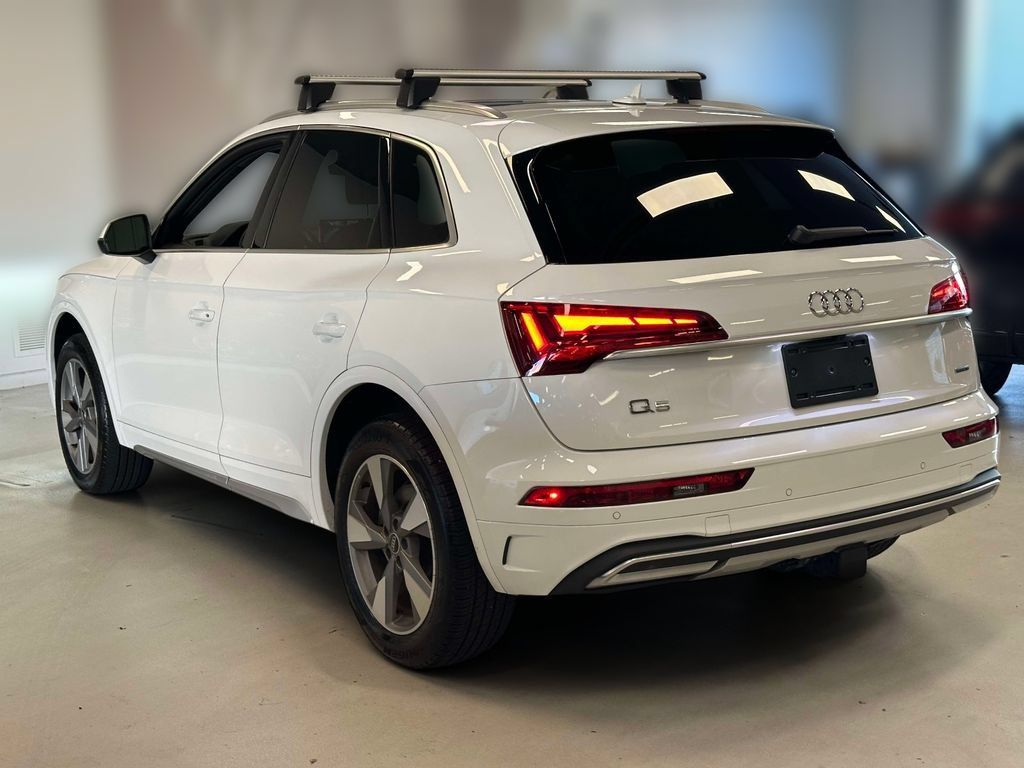Used 2023 Audi Q5 Premium w/ Convenience Package AWD/4WD image 6