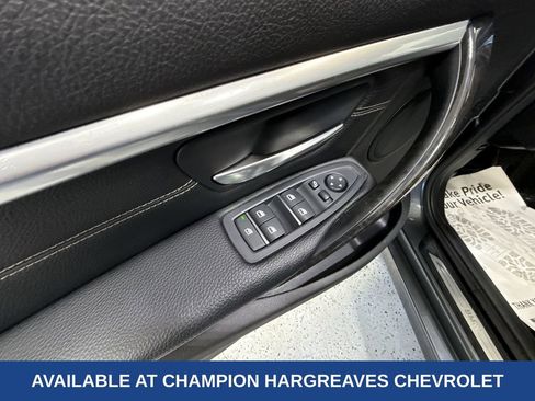 Used 2017 BMW 330i xDrive Sedan image 32