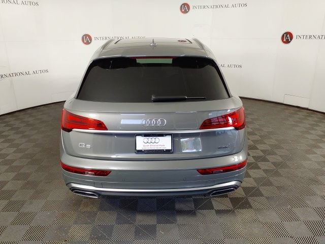 Certified 2023 Audi Q5 2.0T Premium Plus w/ Premium Plus Package AWD/4WD image 6