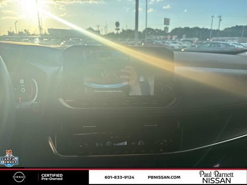 Certified 2021 Nissan Rogue Platinum FWD image 24